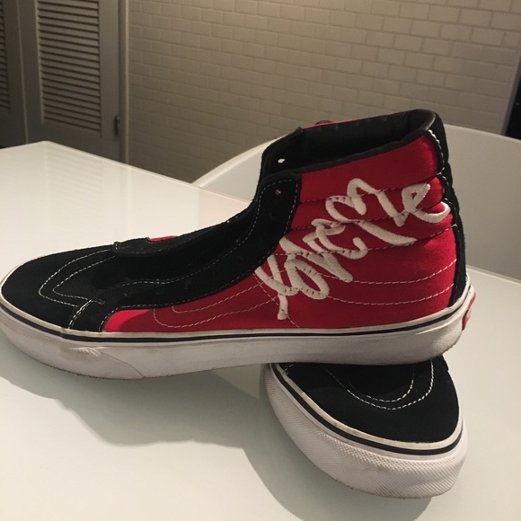 Vans - Picture 3 of 6
